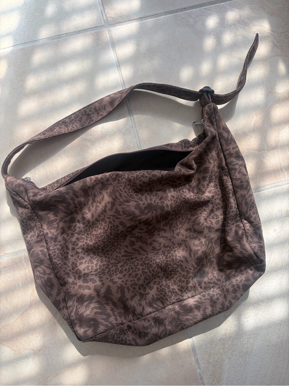 New Brown Animal-Print Shoulder Bag - Stylish Everyday Tote